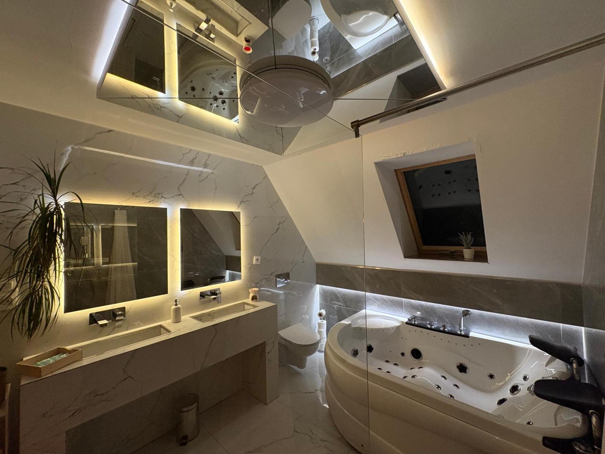 Viking Shelter - Apartamenty Z Jacuzzi — Photos 2